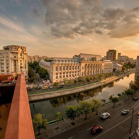 Baroque Splendor: Breathtaking Views & Design Daire Bükreş Dış mekan fotoğraf